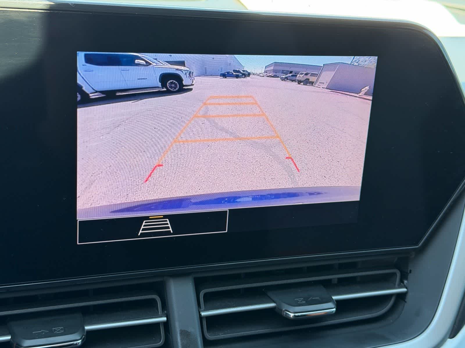 Thumbnail: 2024 Chevrolet Trax - 11