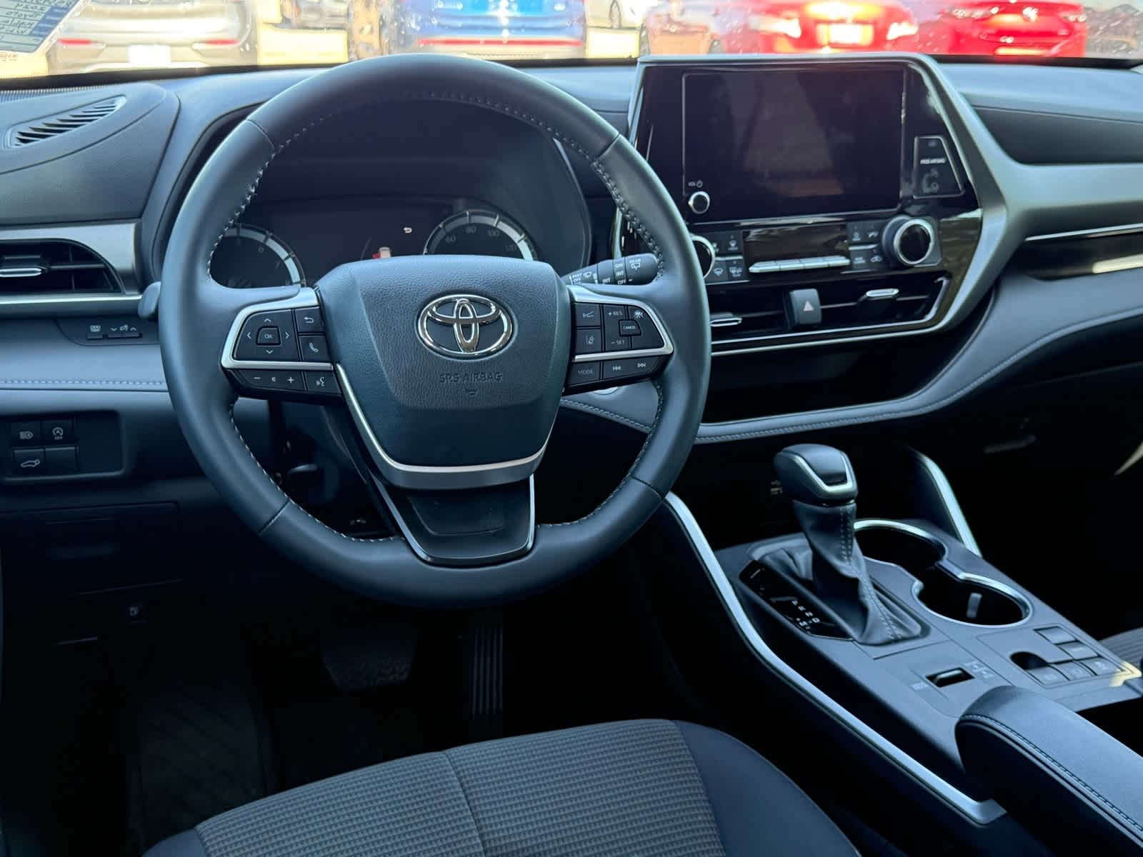 Thumbnail: 2024 Toyota Highlander - 11