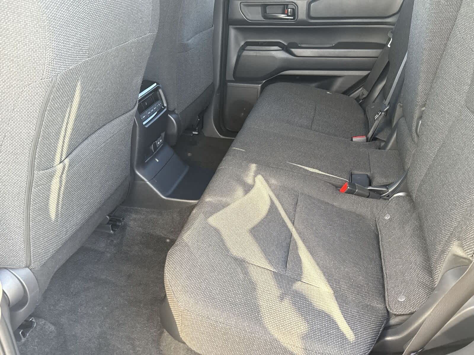 Thumbnail: 2025 Toyota Land Cruiser - 19