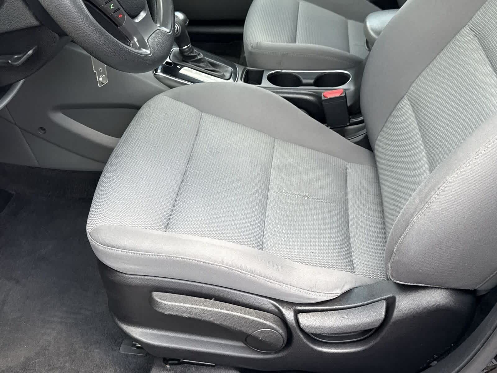 2017 Kia Forte LX 18