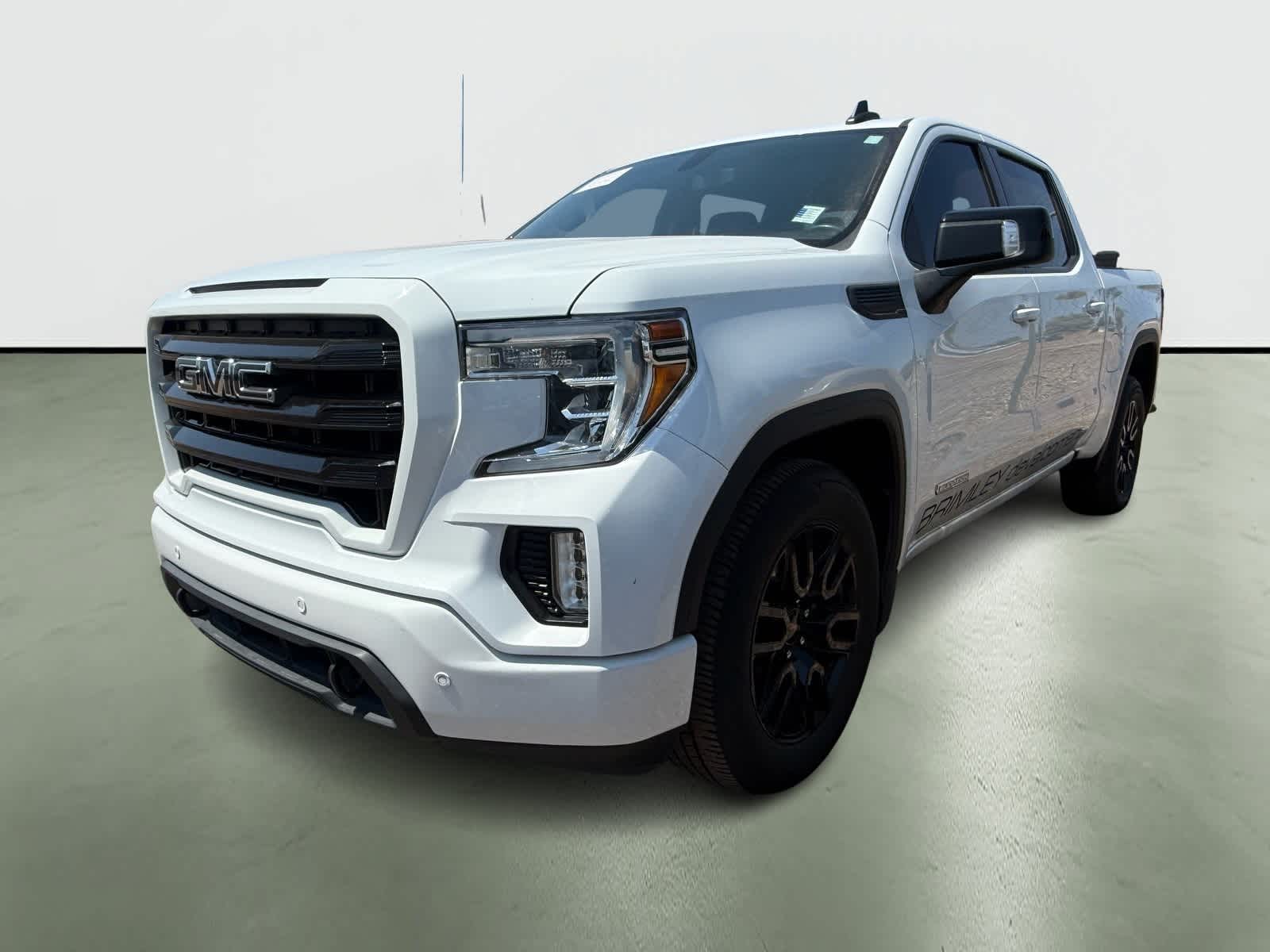 Thumbnail: 2022 GMC Sierra 1500 - 2