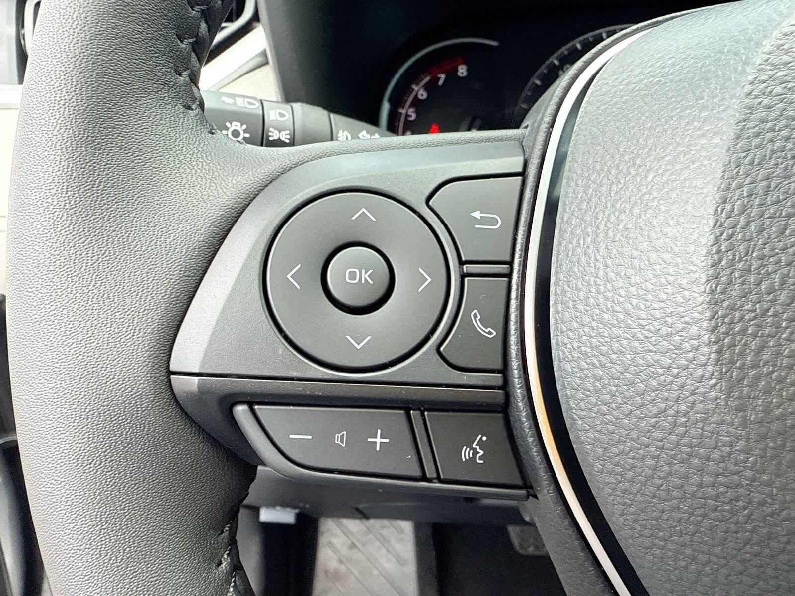 Thumbnail: 2025 Toyota RAV4 - 27