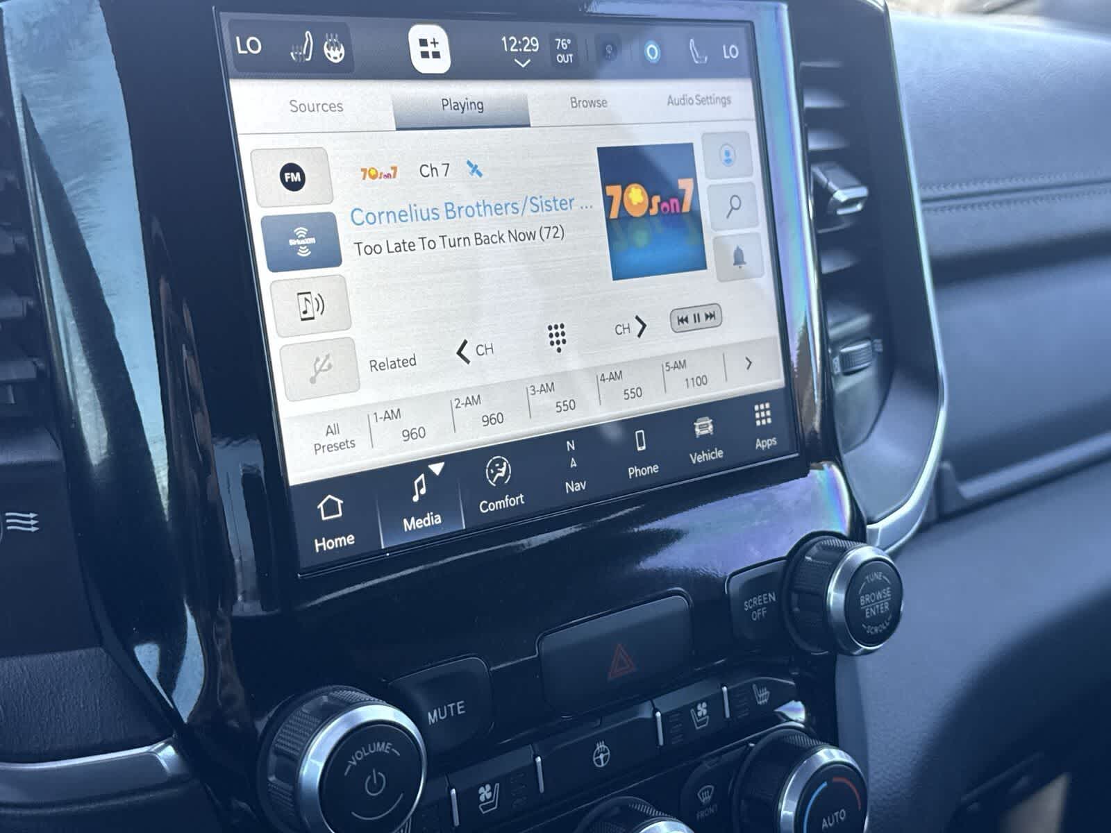 Thumbnail: 2024 RAM 1500 - 21