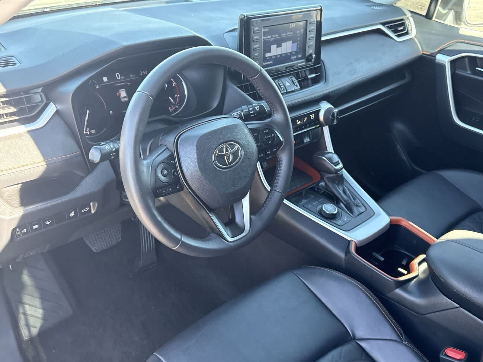 Thumbnail: 2022 Toyota RAV4 - 15