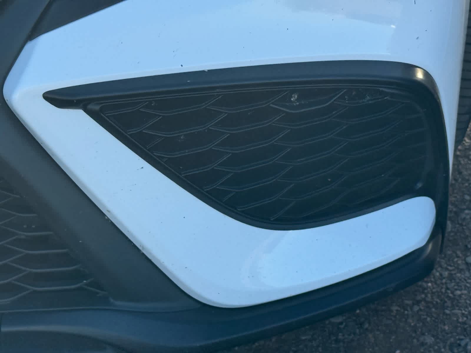 2023 Toyota Camry SE 19