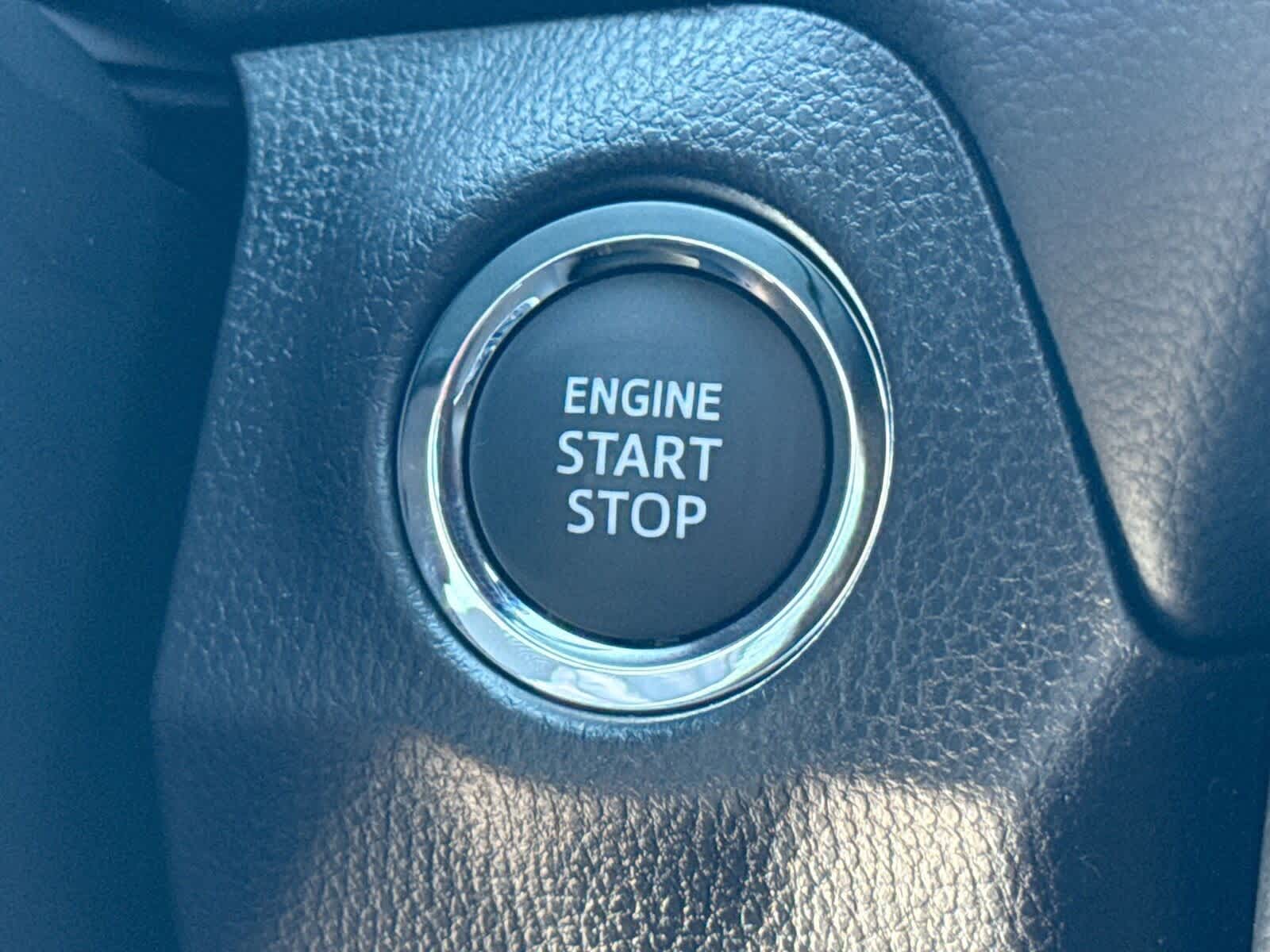 Thumbnail: 2025 Toyota RAV4 - 25