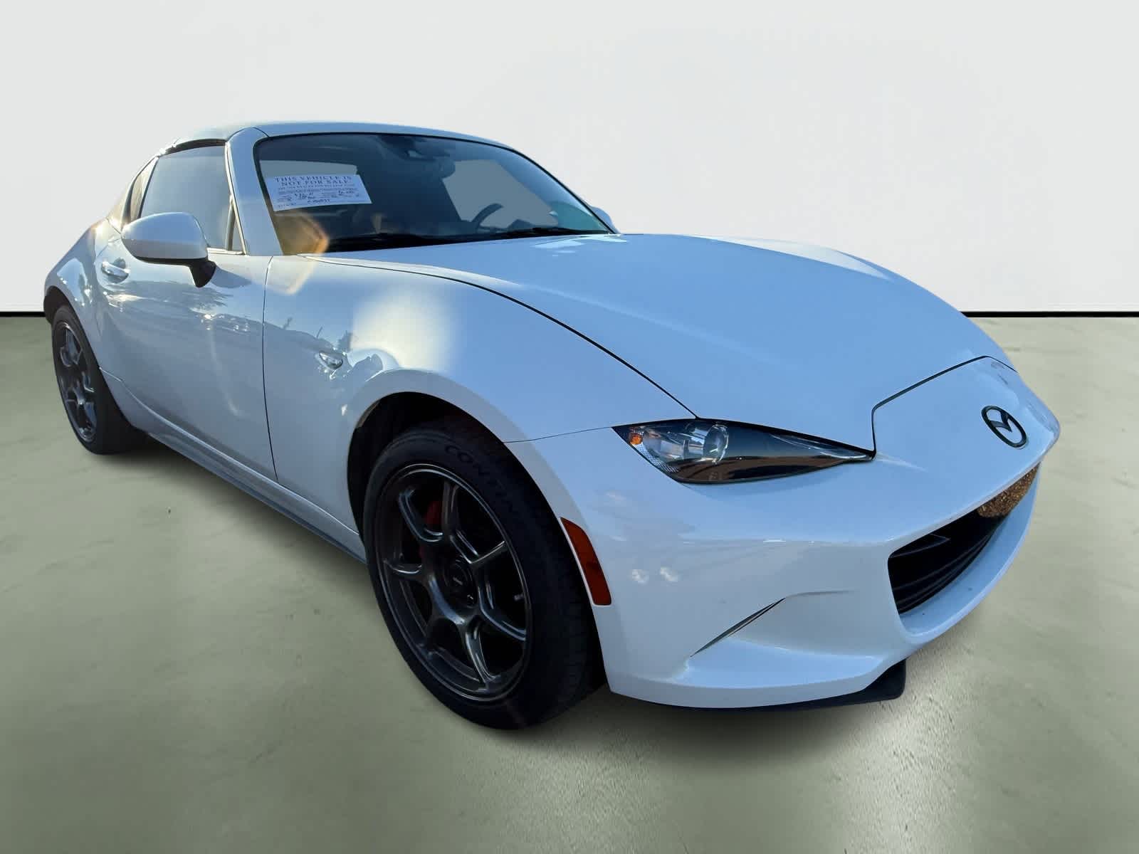 Thumbnail: 2019 Mazda MX-5 Miata - 5