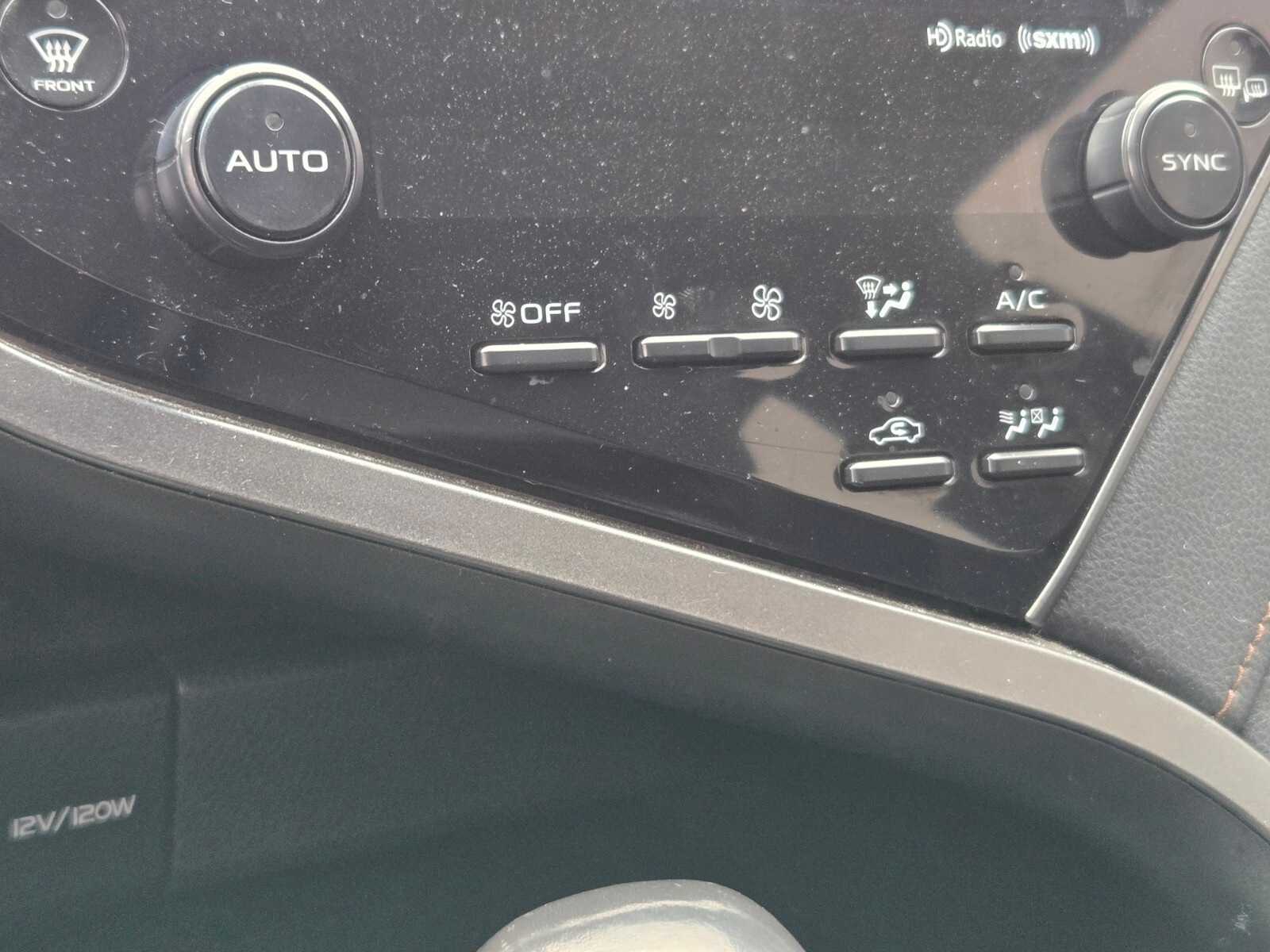 Thumbnail: 2020 Toyota Camry - 10