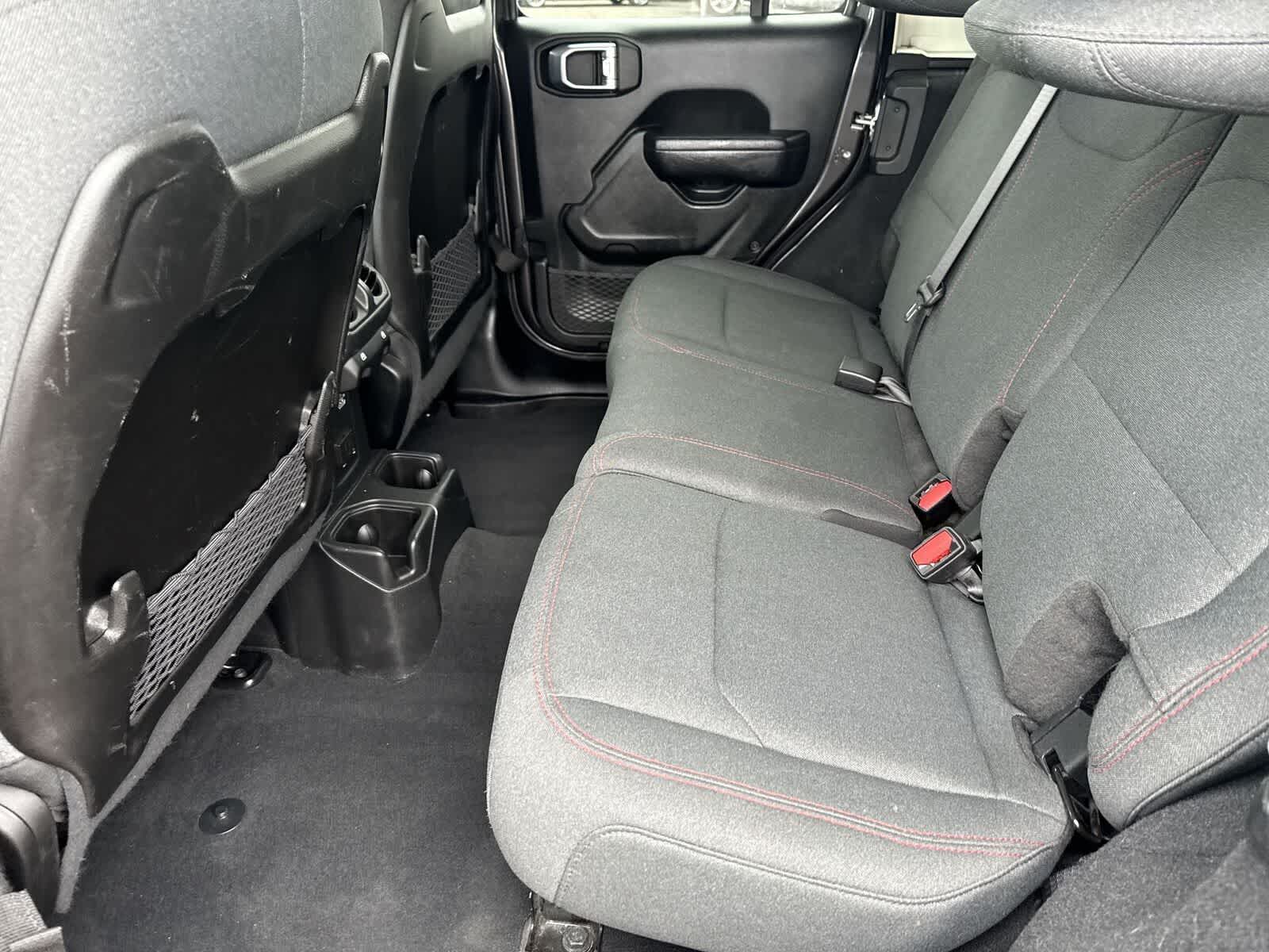 Thumbnail: 2024 Jeep Wrangler - 15