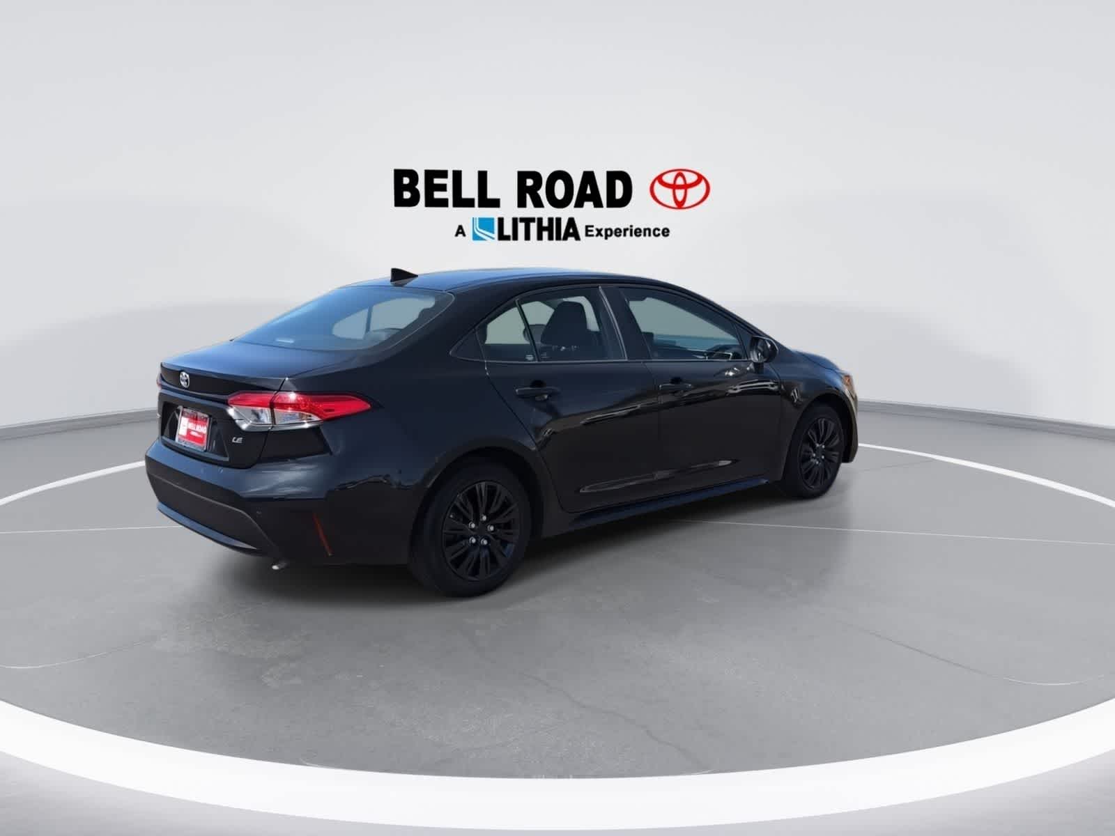 Thumbnail: 2022 Toyota Corolla - 9