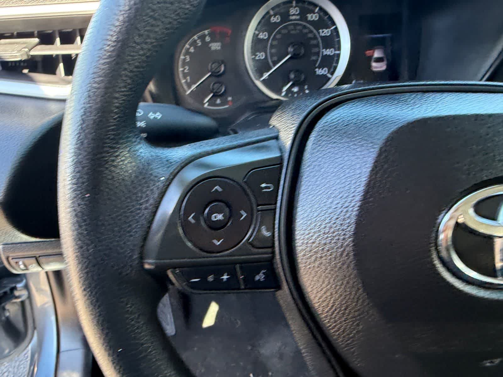 Thumbnail: 2022 Toyota Corolla - 18