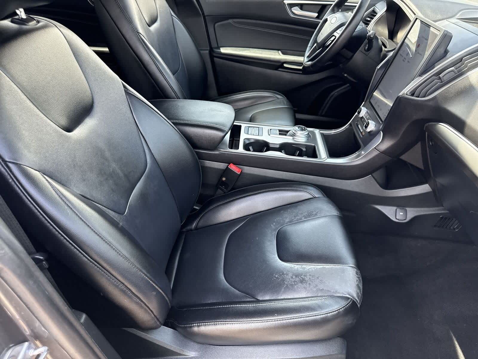 Thumbnail: 2022 Ford Edge - 12