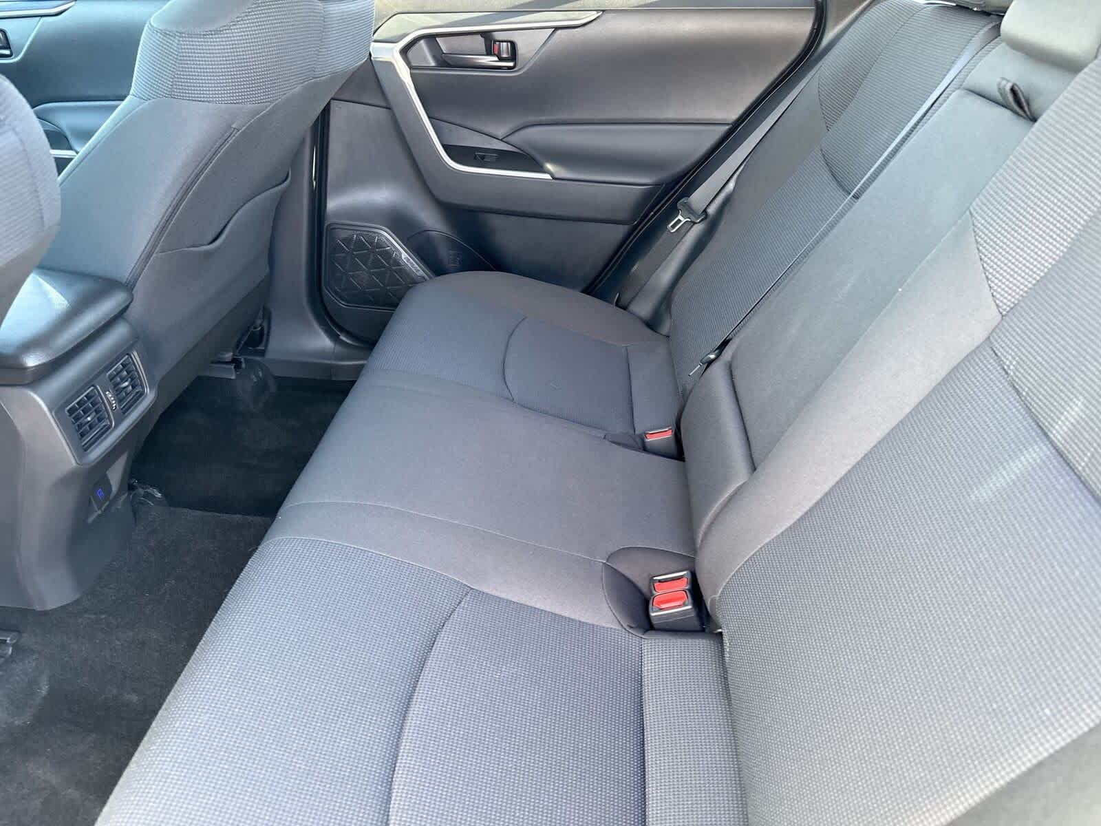 Thumbnail: 2025 Toyota RAV4 - 14