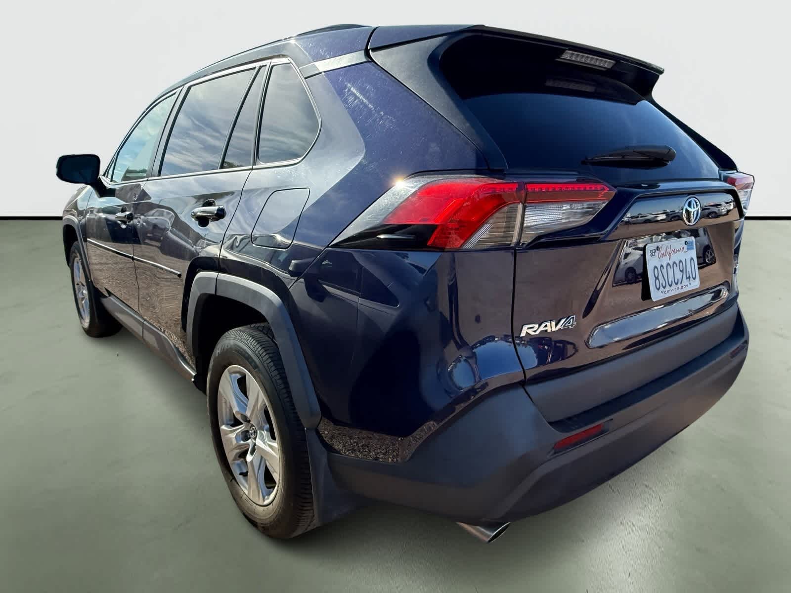 Thumbnail: 2020 Toyota RAV4 - 3