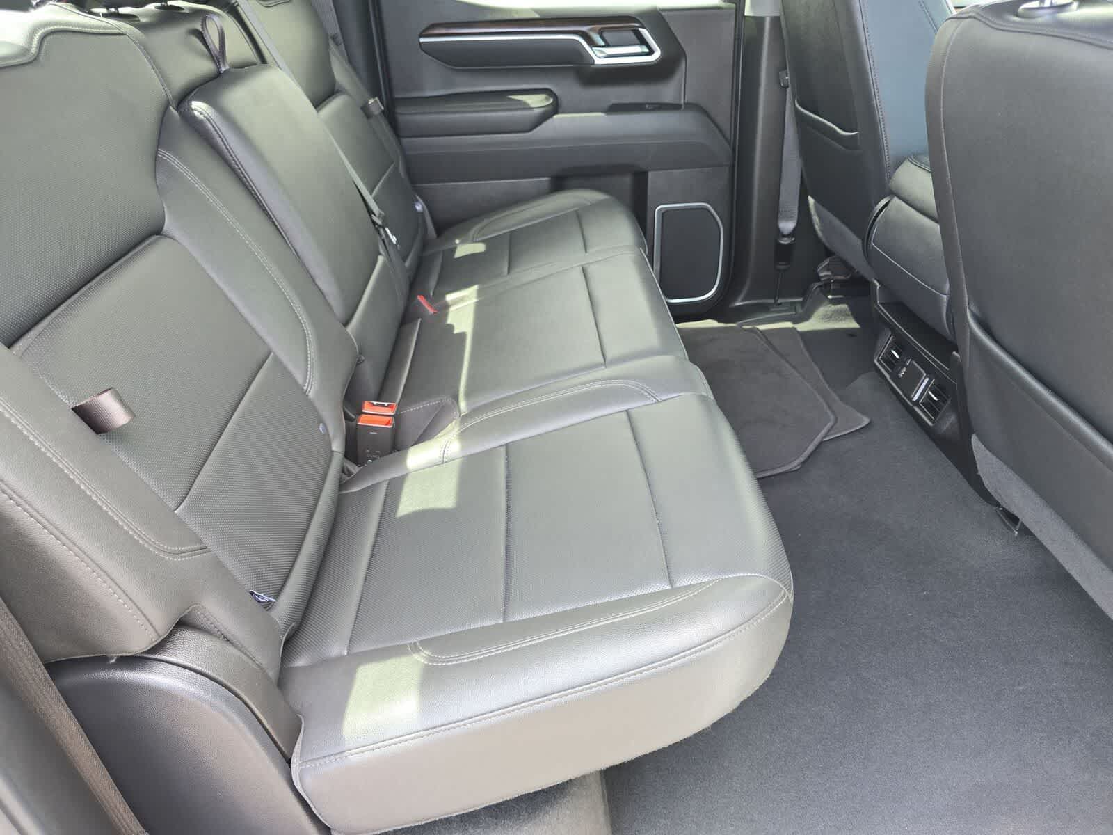 Thumbnail: 2025 GMC Sierra 1500 - 13