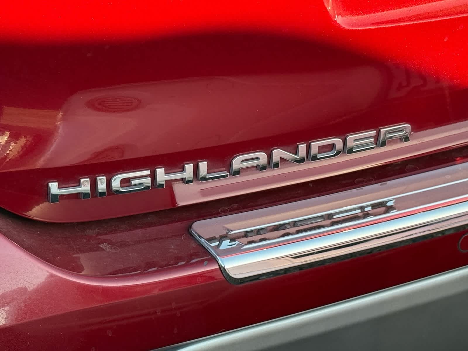 Thumbnail: 2020 Toyota Highlander - 8