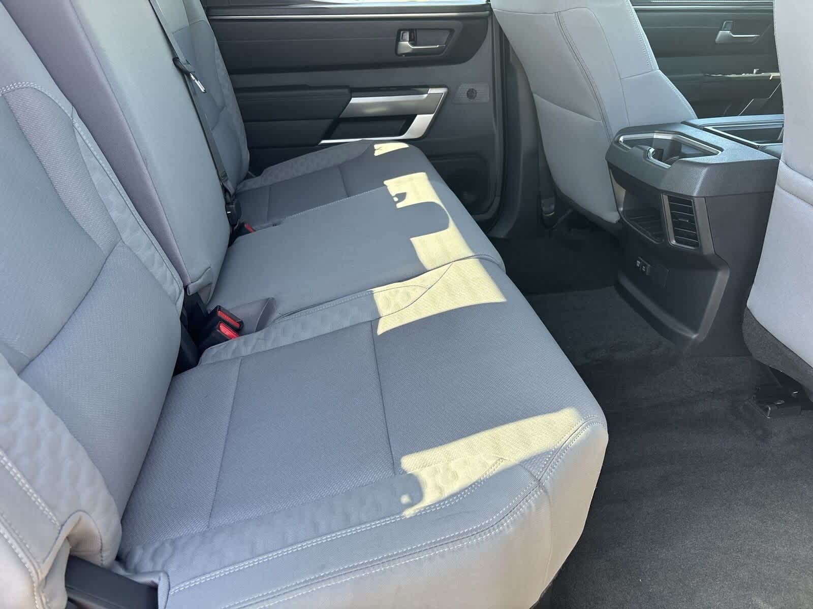 Thumbnail: 2024 Toyota Tundra - 13