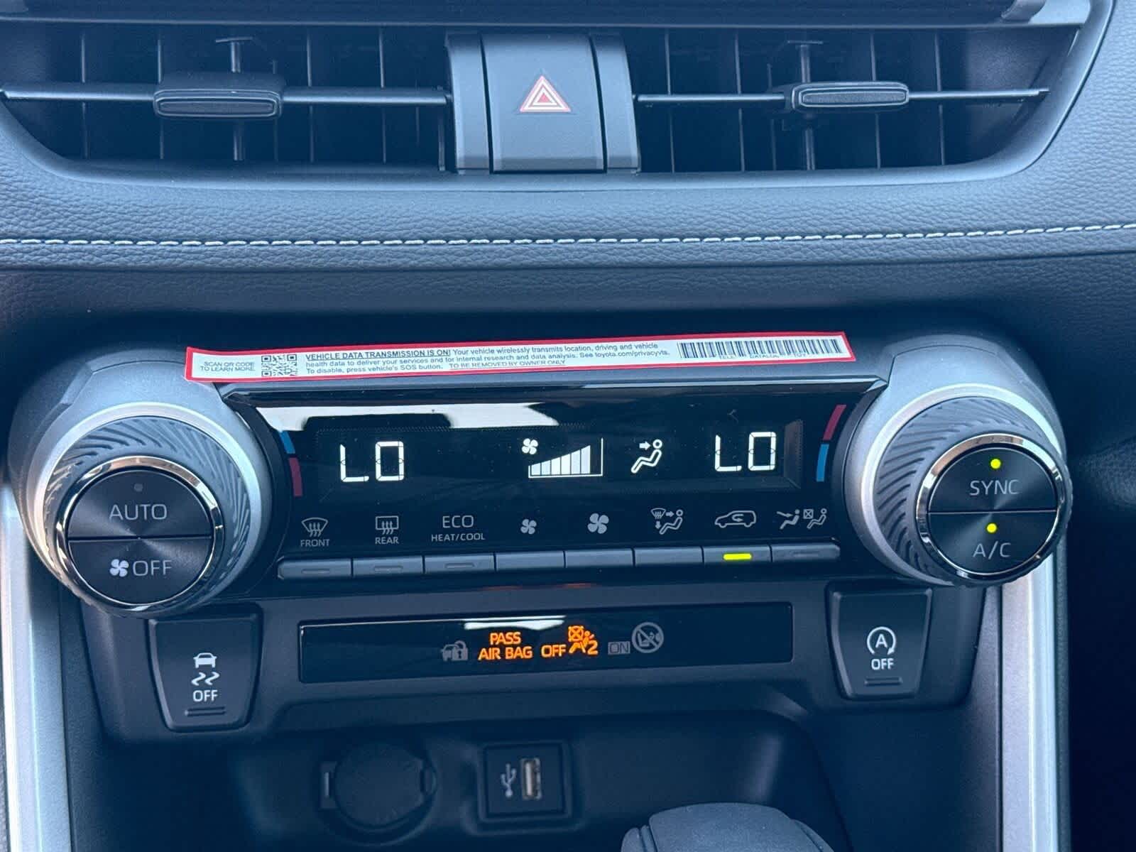 Thumbnail: 2025 Toyota RAV4 - 22