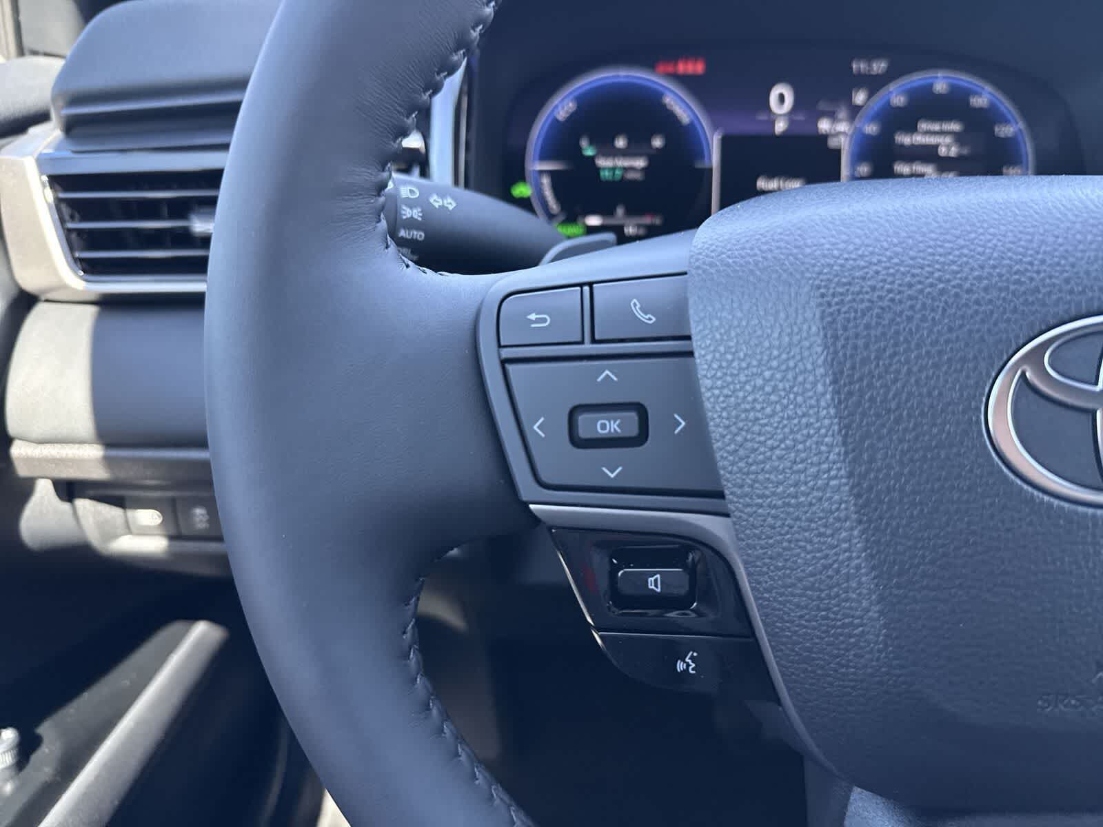 Thumbnail: 2026 Toyota Camry - 28