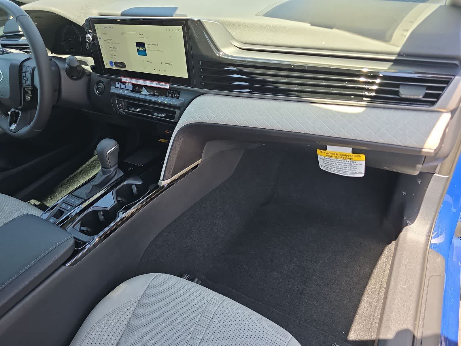 Thumbnail: 2026 Toyota Camry - 11