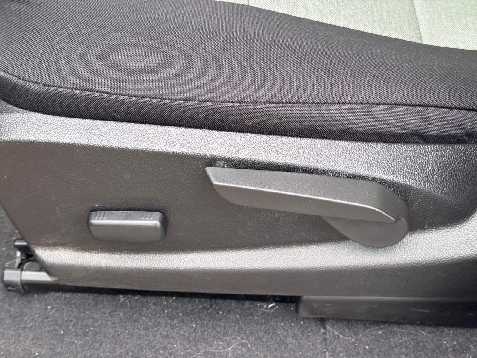 Thumbnail: 2020 Chevrolet Colorado - 8