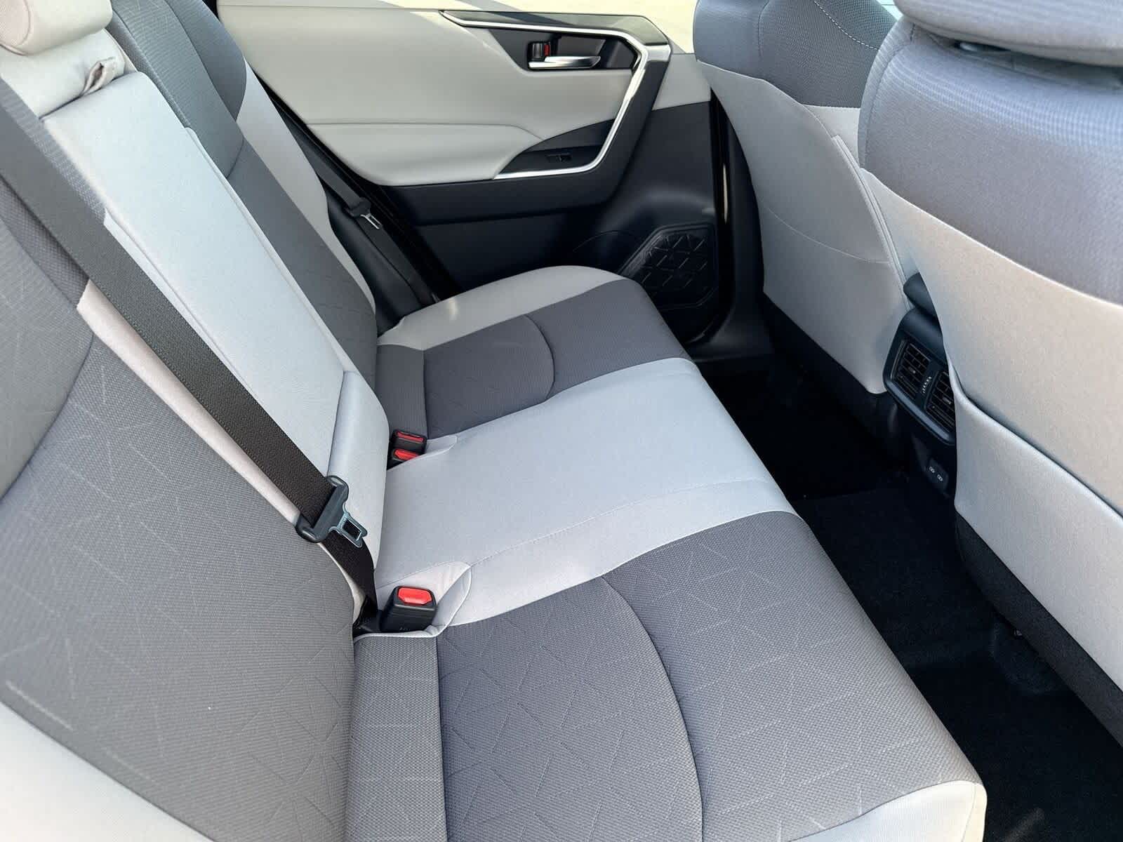 Thumbnail: 2025 Toyota RAV4 - 13