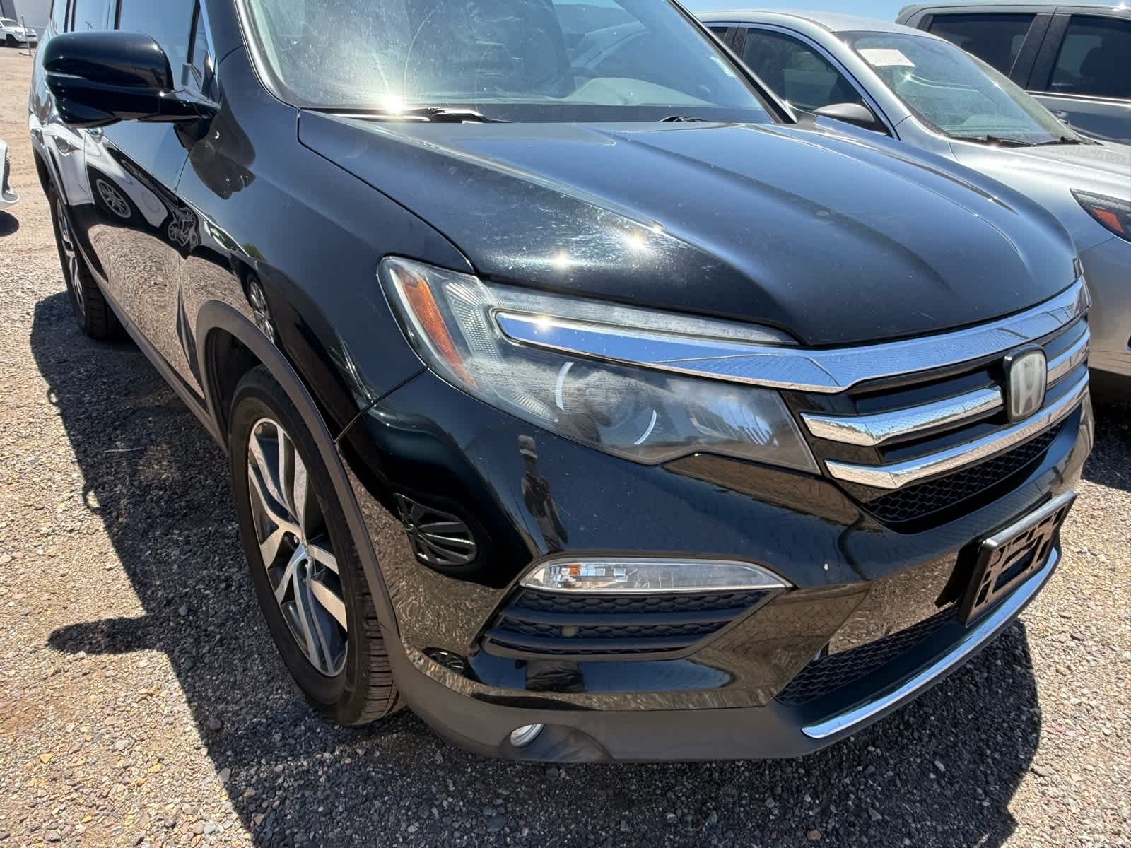 Thumbnail: 2016 Honda Pilot - 17