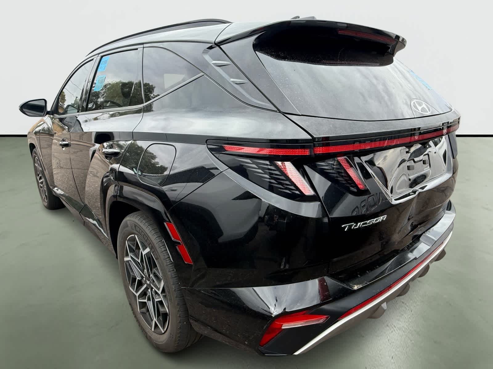 Thumbnail: 2022 Hyundai Tucson - 3