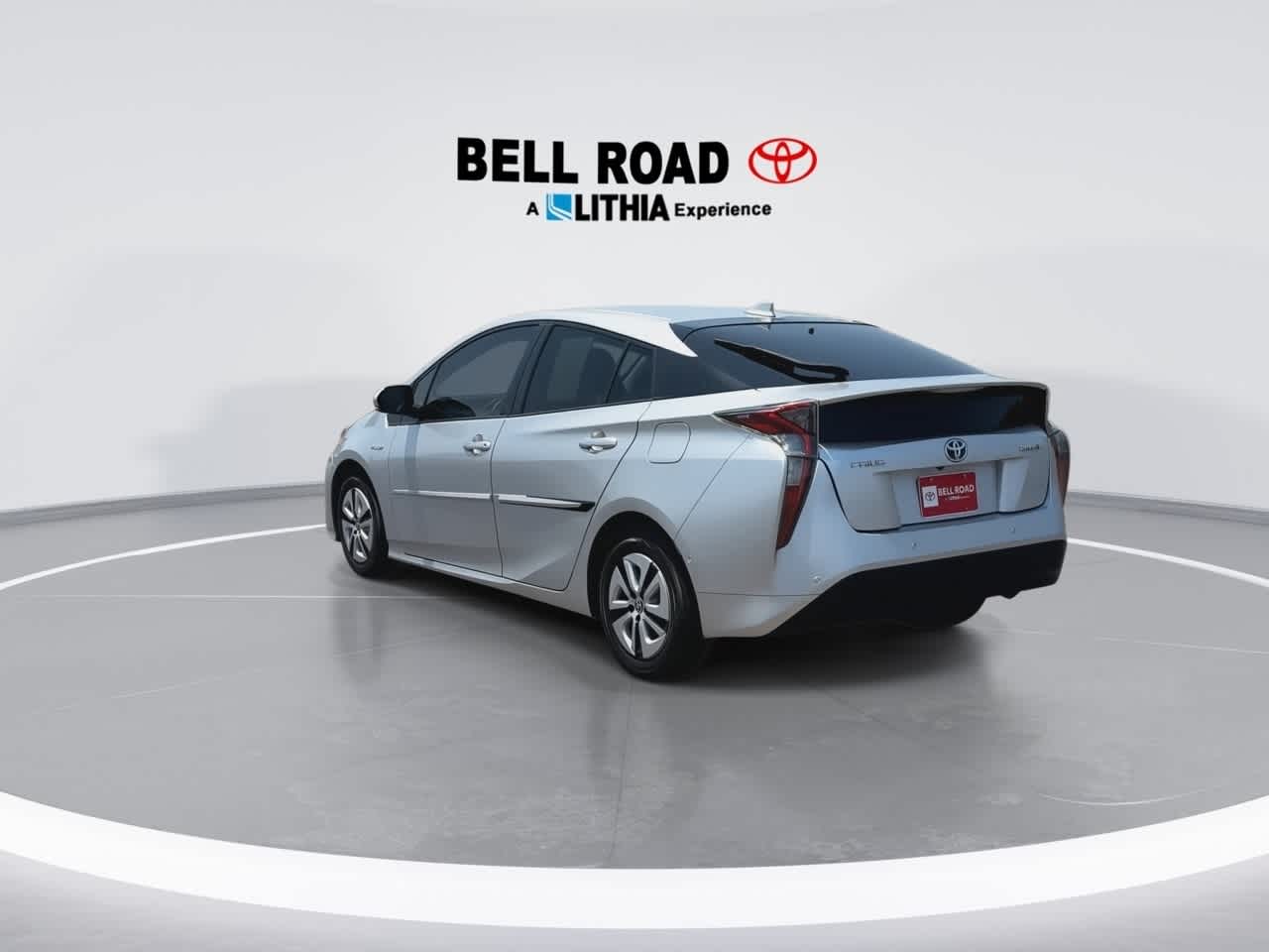 Thumbnail: 2017 Toyota Prius - 6
