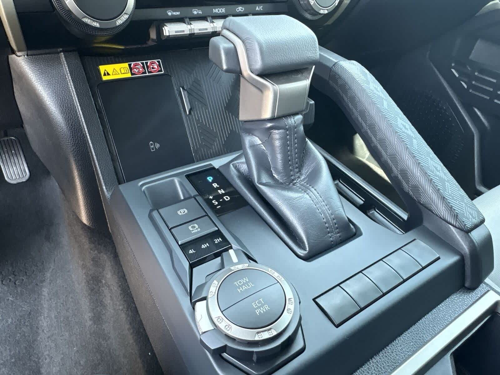 Thumbnail: 2025 Toyota Tacoma - 25