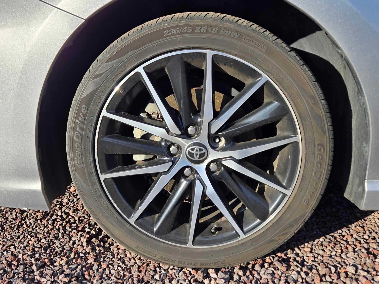 Thumbnail: 2022 Toyota Camry - 5