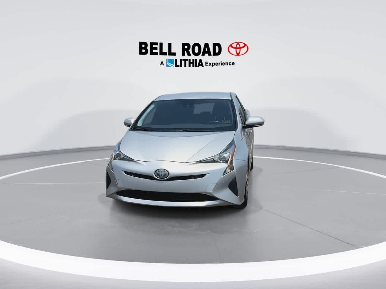Thumbnail: 2017 Toyota Prius - 3