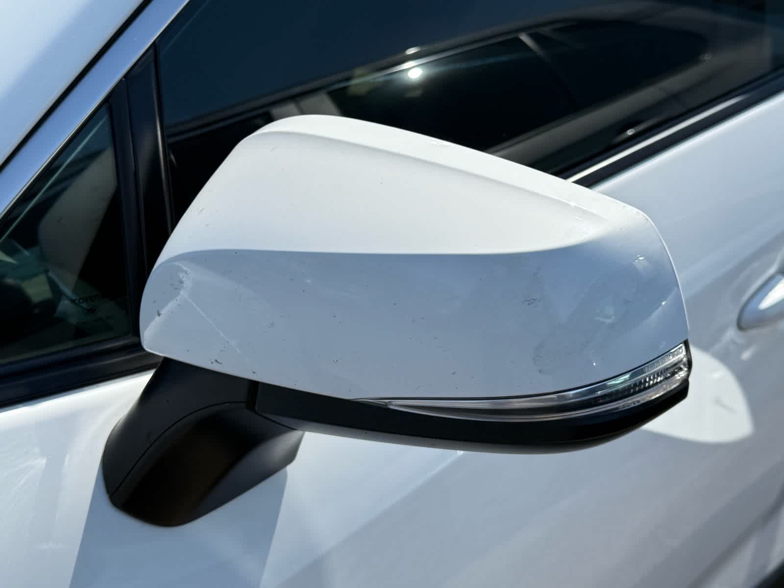 Thumbnail: 2022 Toyota RAV4 - 10