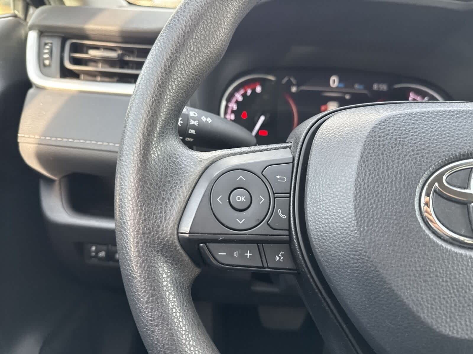 Thumbnail: 2024 Toyota RAV4 - 28