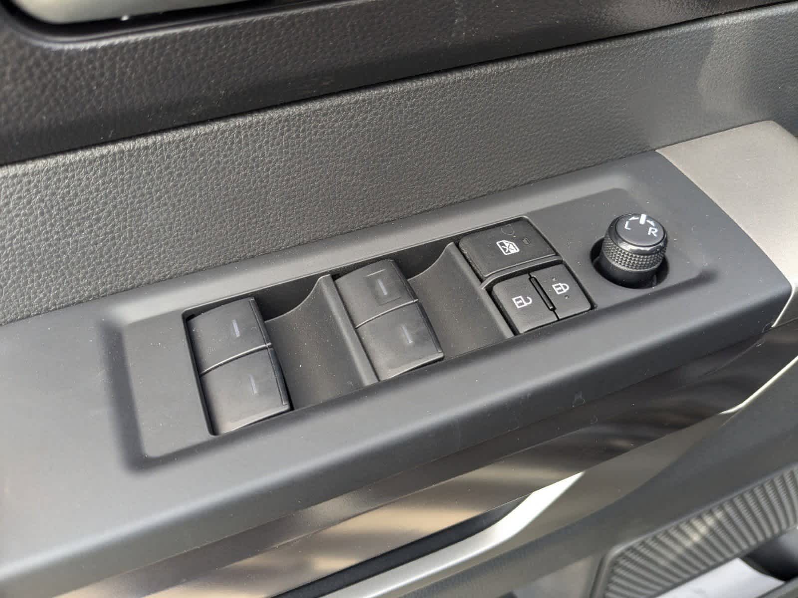 Thumbnail: 2025 Toyota Tundra - 15