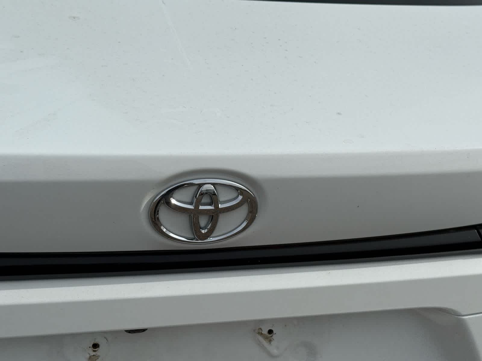 Thumbnail: 2022 Toyota Corolla - 9