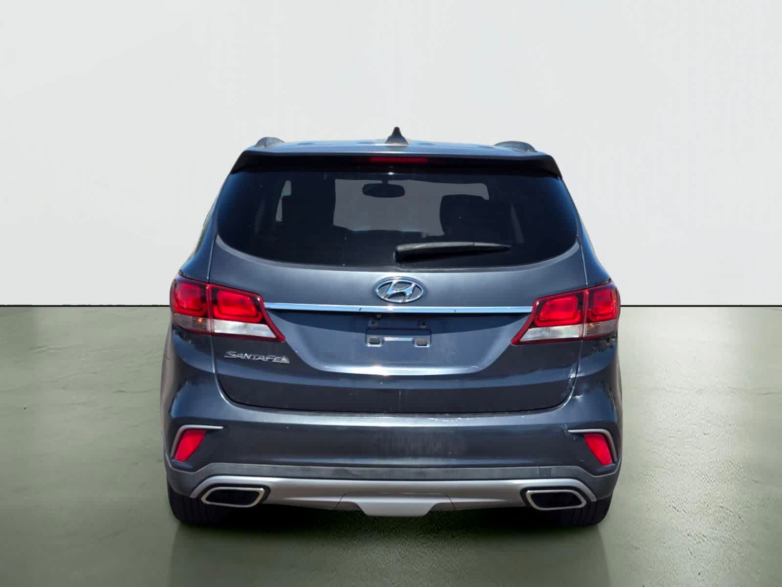Thumbnail: 2017 Hyundai Santa Fe - 5