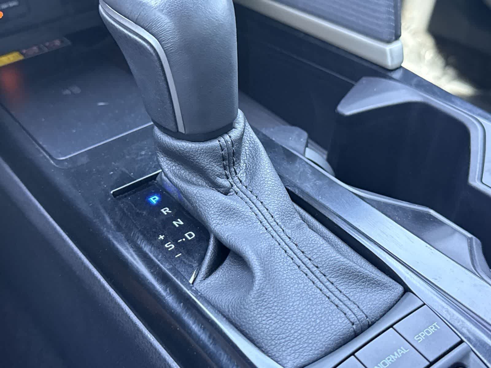 Thumbnail: 2025 Toyota Camry - 25