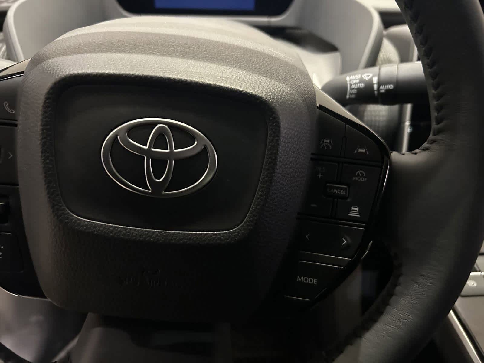 2024 Toyota bZ4X XLE 17