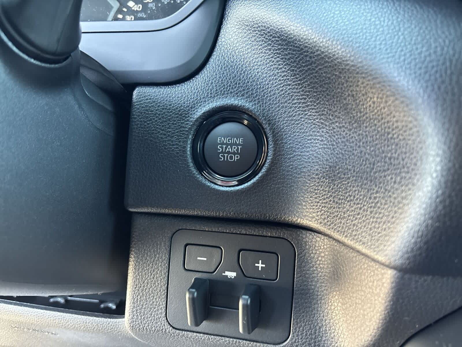 Thumbnail: 2026 Toyota Tundra - 24