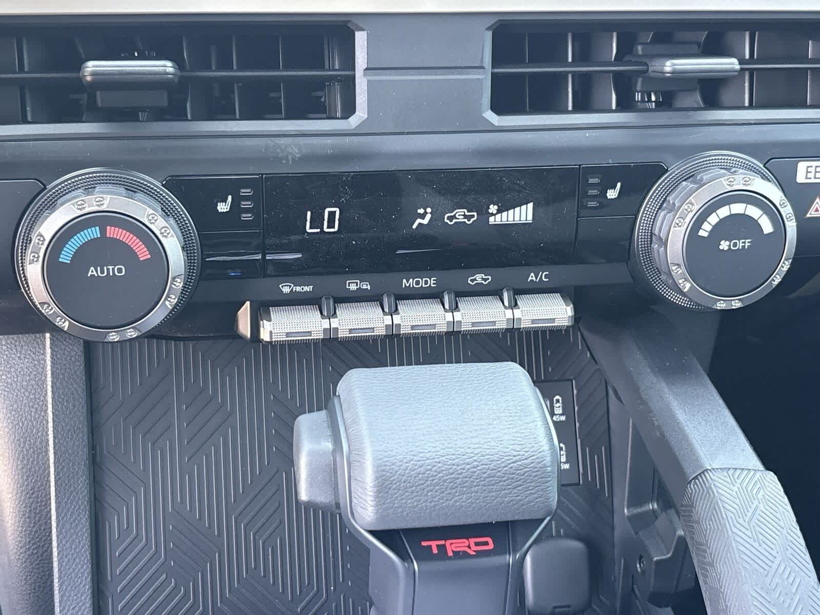 Thumbnail: 2025 Toyota Tacoma - 23