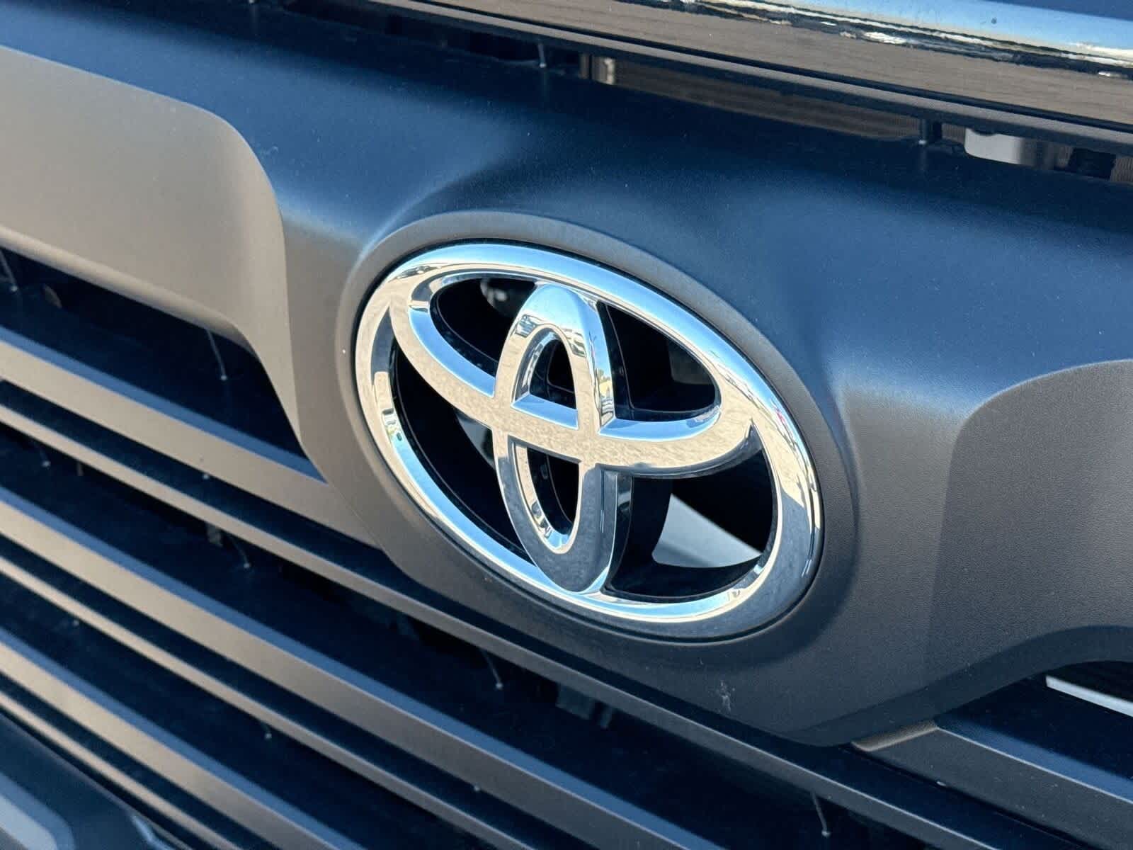 Thumbnail: 2025 Toyota Tundra - 31