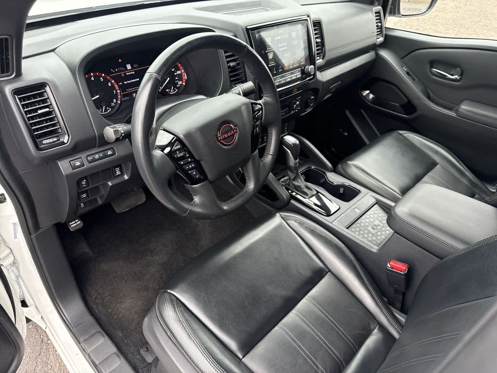 Thumbnail: 2022 Nissan Frontier - 16