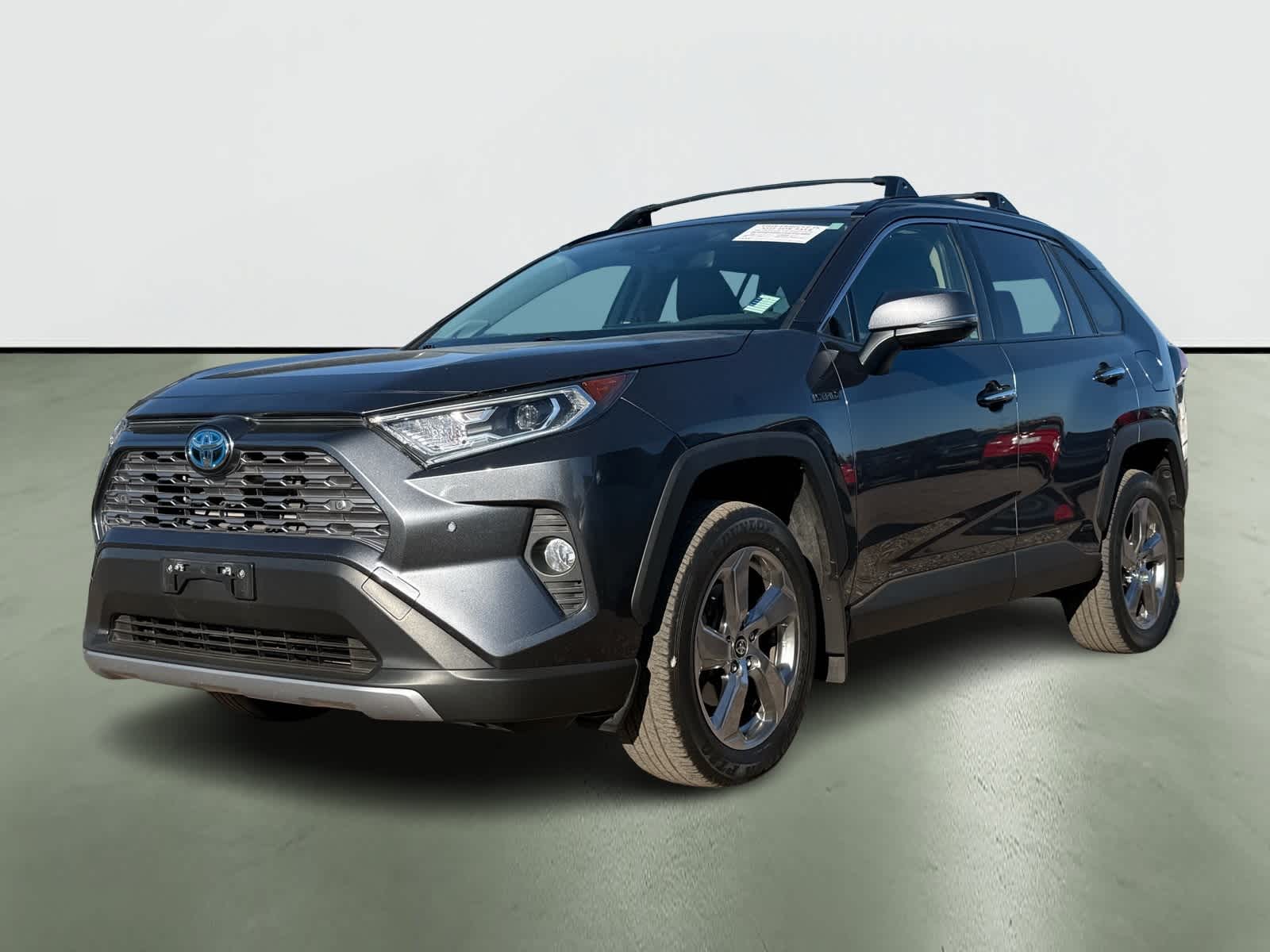Thumbnail: 2020 Toyota RAV4 - 2