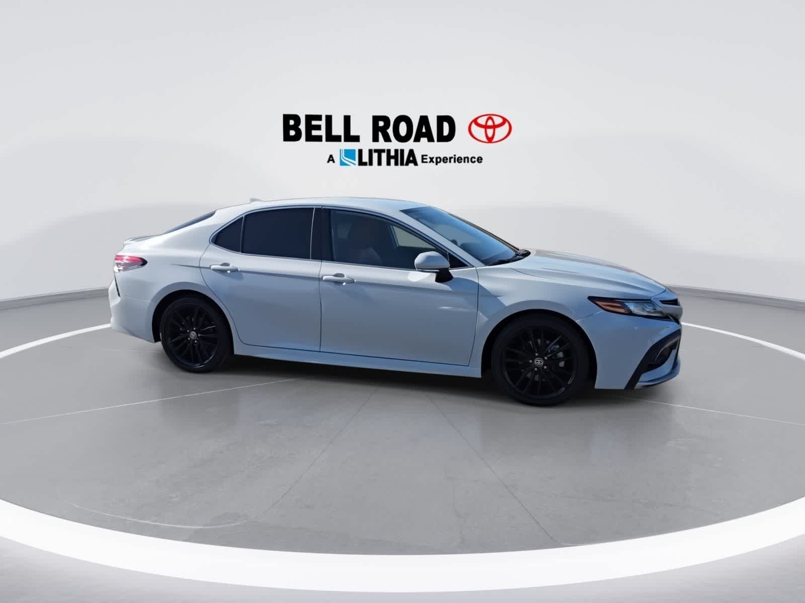 Thumbnail: 2022 Toyota Camry - 9