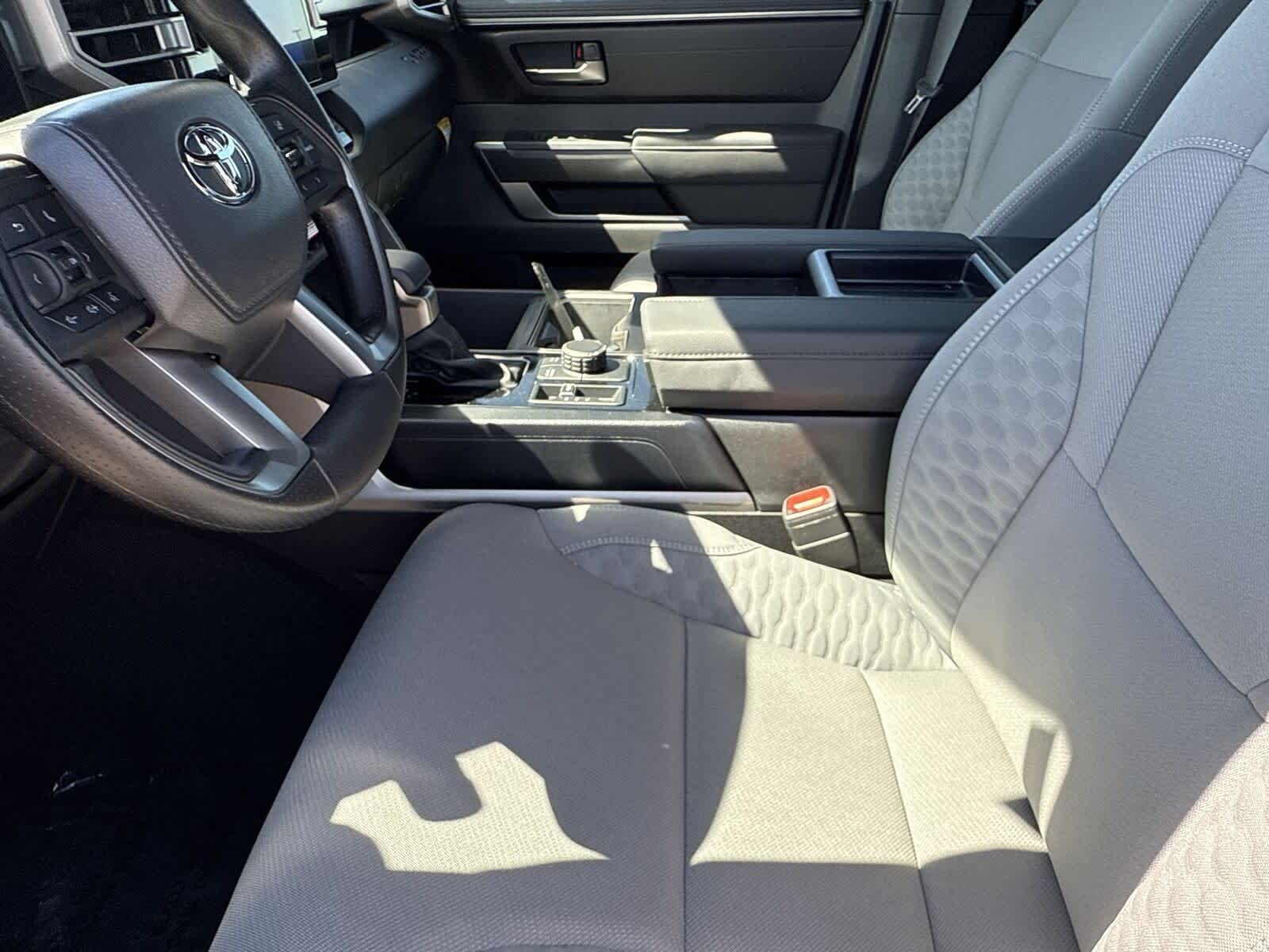 Thumbnail: 2025 Toyota Tundra - 17