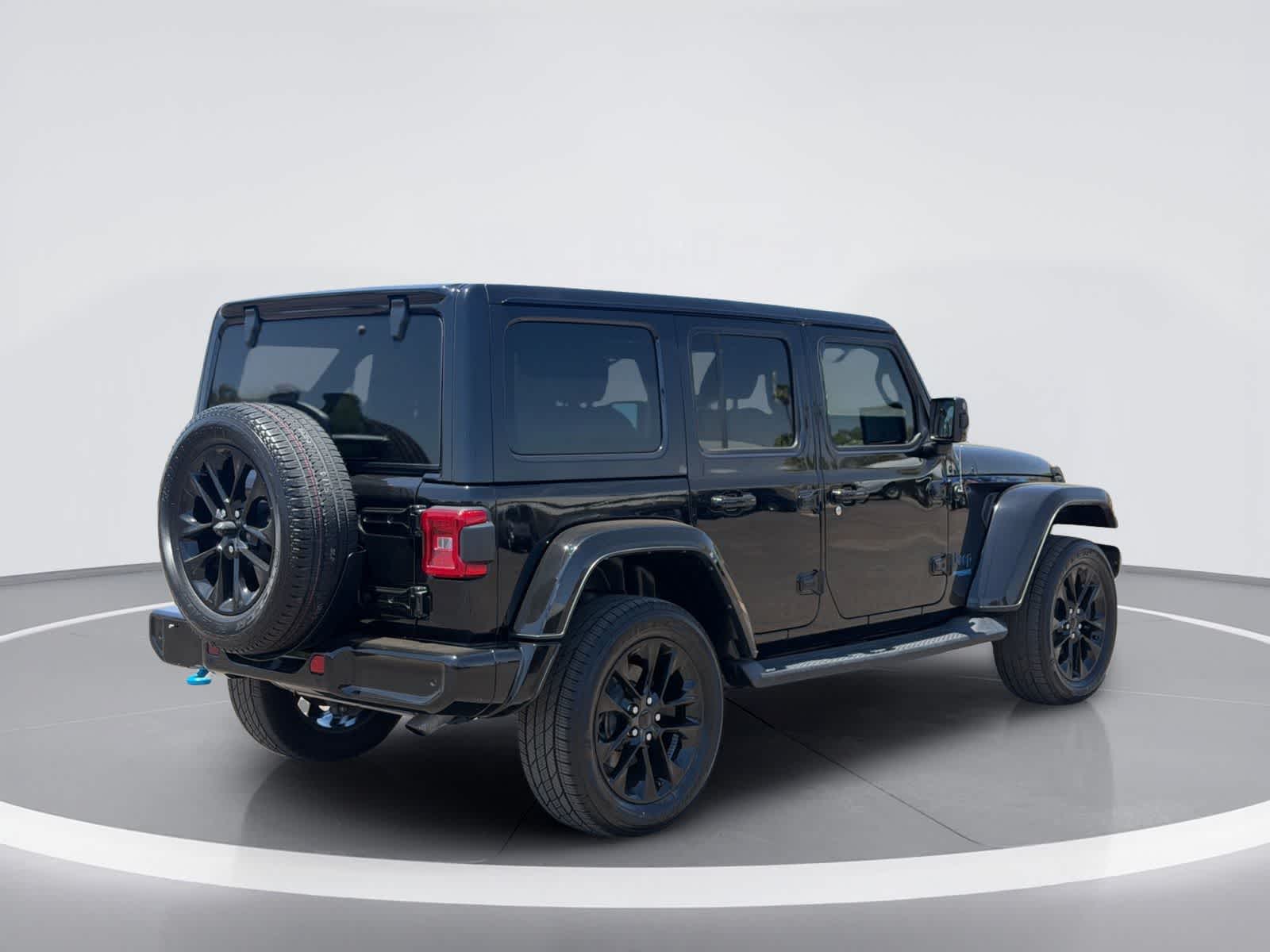 Thumbnail: 2021 Jeep Wrangler - 5