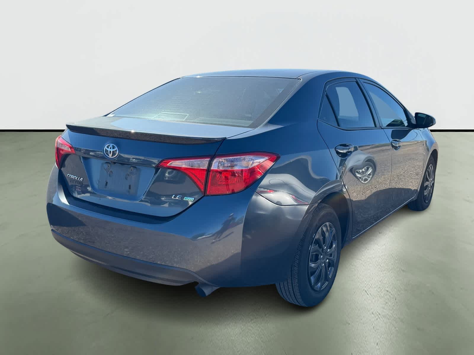 Thumbnail: 2018 Toyota Corolla - 3