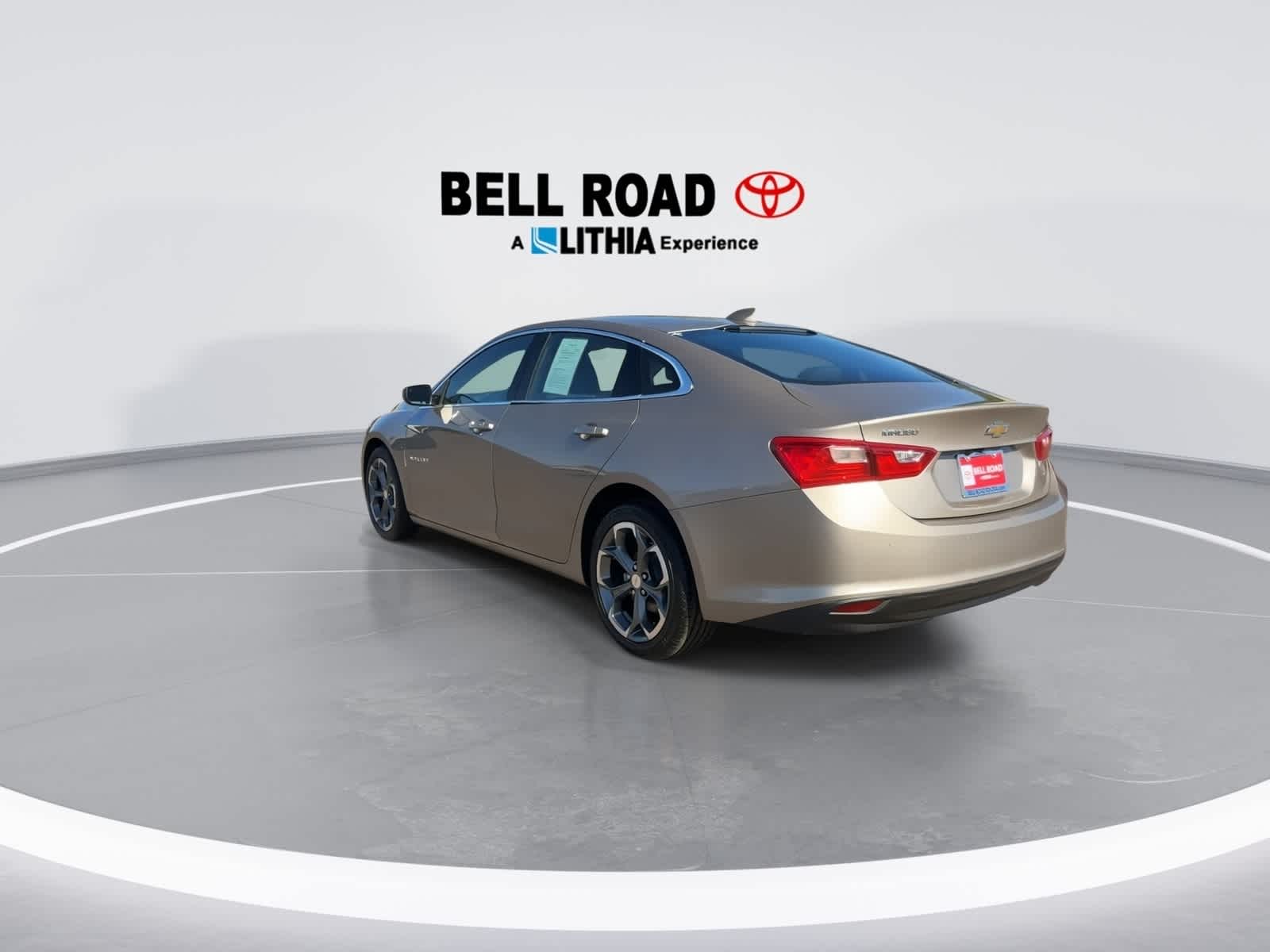 Thumbnail: 2023 Chevrolet Malibu - 6