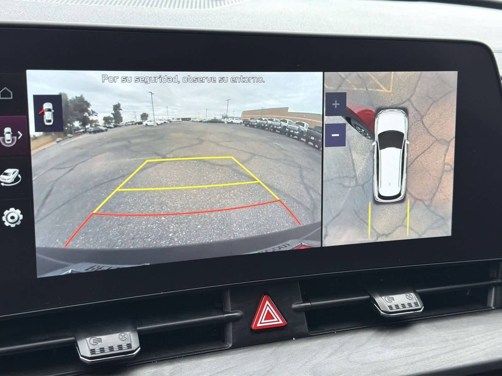 Thumbnail: 2023 Kia Sportage - 22